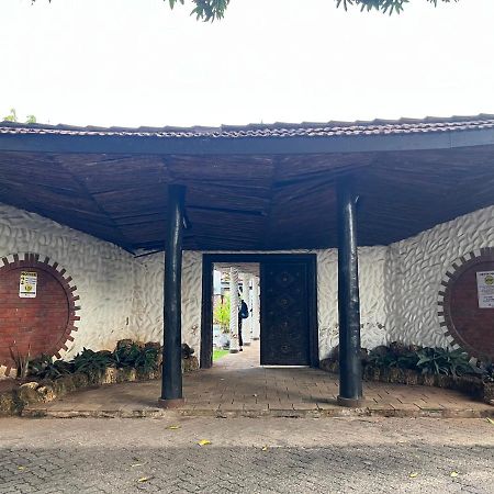 Buddha'S Tree (Adults Only) Mtwapa Exterior photo