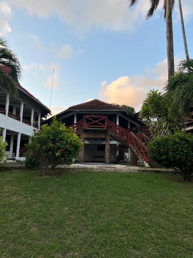 Buddha'S Tree (Adults Only) Mtwapa Exterior photo