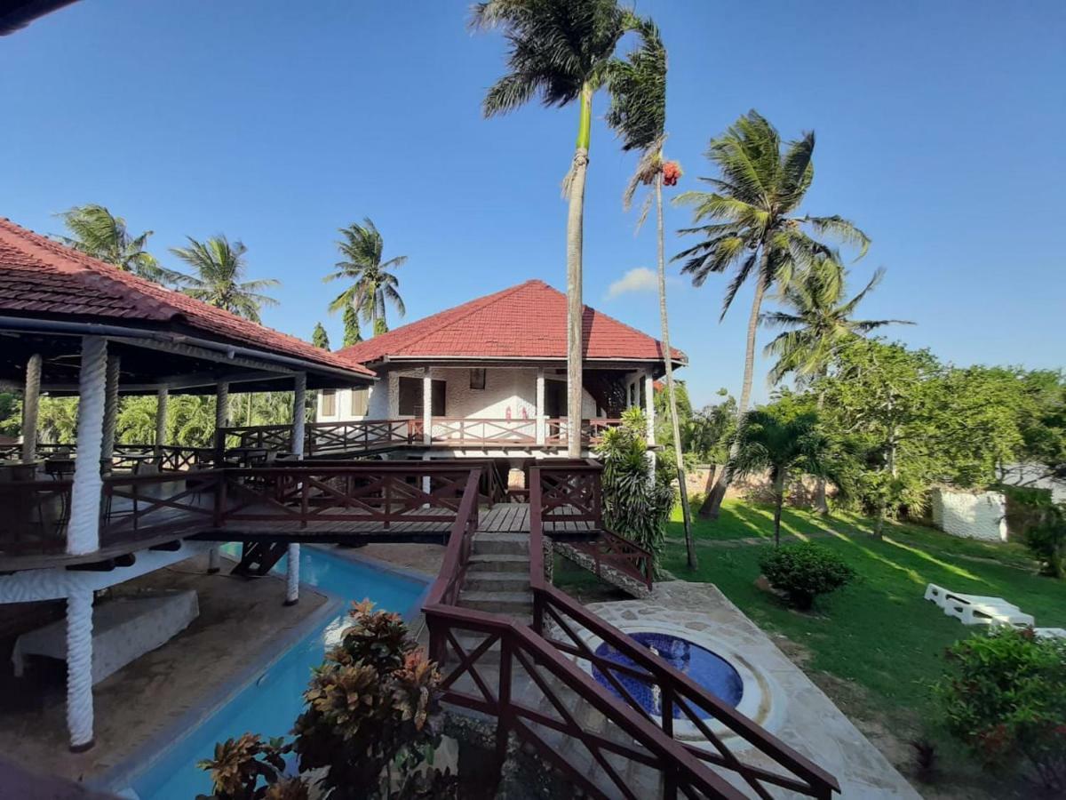Buddha'S Tree (Adults Only) Mtwapa Exterior photo